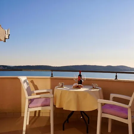 Cvita Apartments Trogir Exterior photo